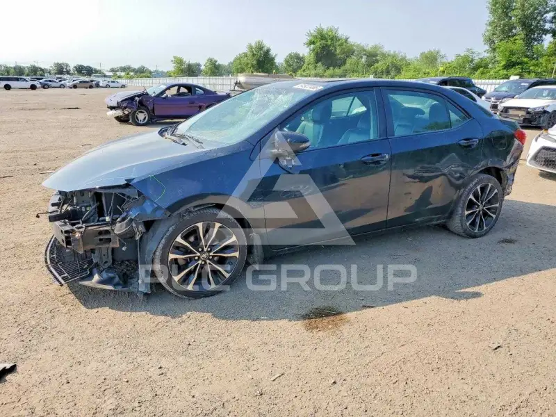 2018 Toyota COROLLA фото