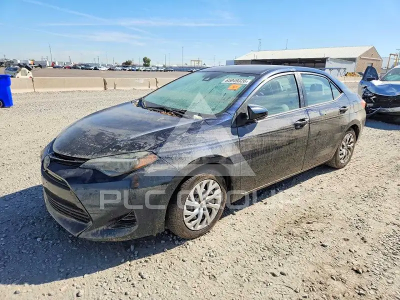 2018 Toyota COROLLA фото