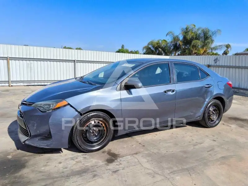 2018 Toyota COROLLA photo