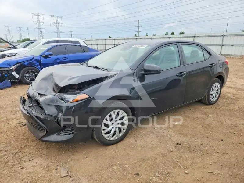 2018 Toyota COROLLA фото
