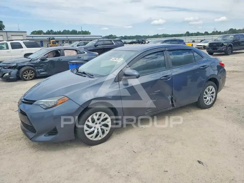 2018 Toyota COROLLA photo