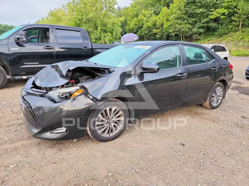 2018 Toyota COROLLA фото