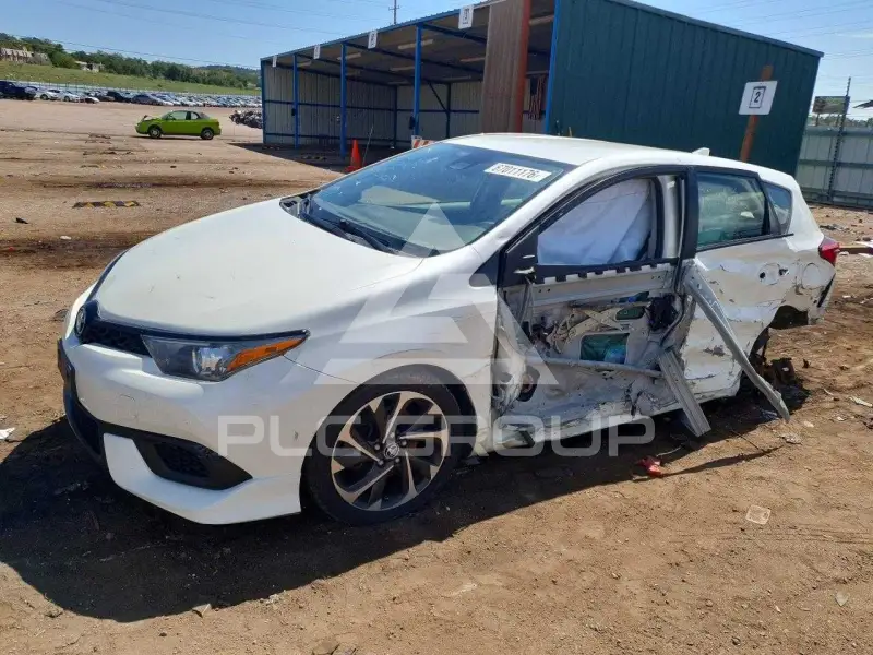 2018 Toyota COROLLA фото
