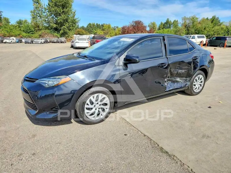2018 Toyota COROLLA фото