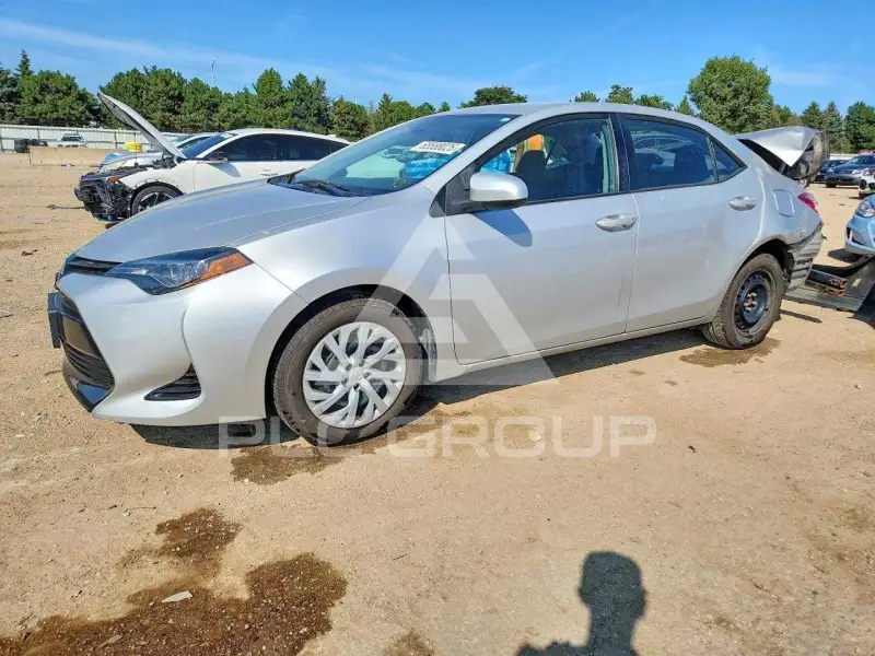 2018 Toyota COROLLA фото