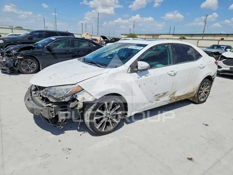 2018 Toyota COROLLA фото