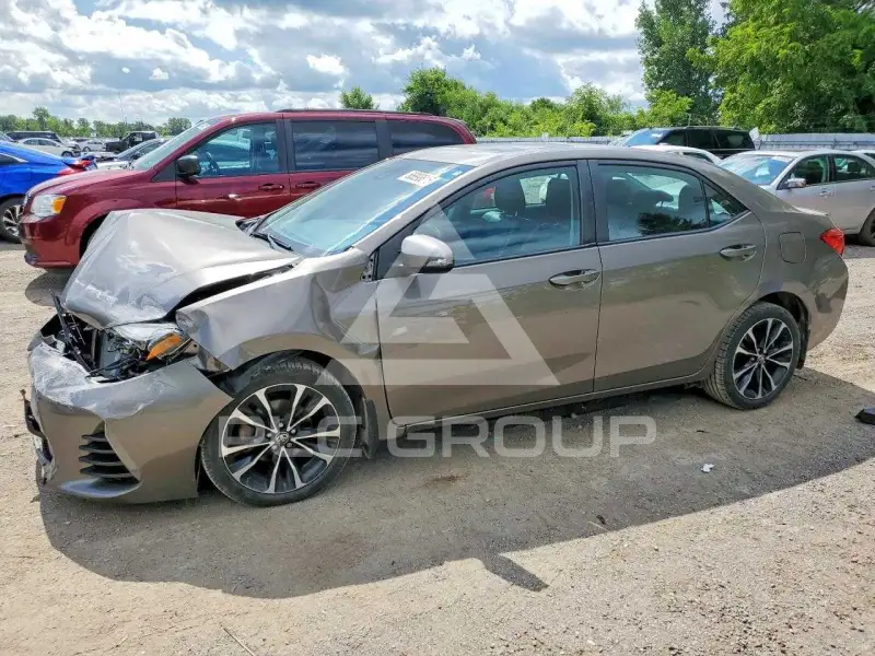 2018 Toyota COROLLA фото