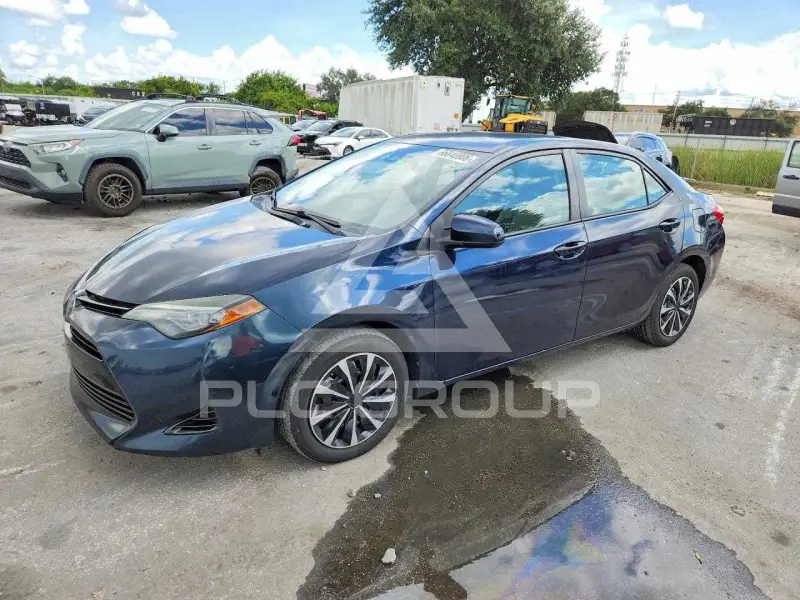 2018 Toyota COROLLA фото