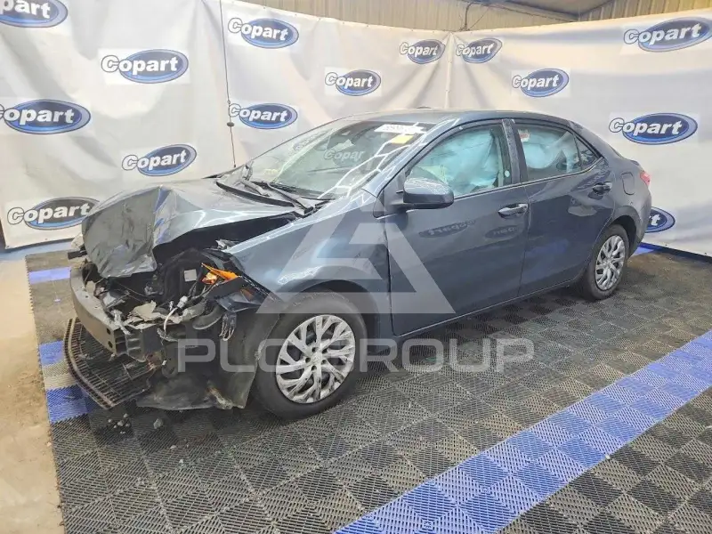 2018 Toyota COROLLA фото