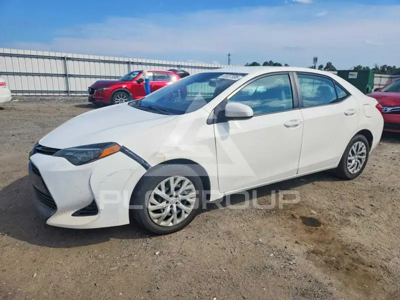 2018 Toyota COROLLA фото