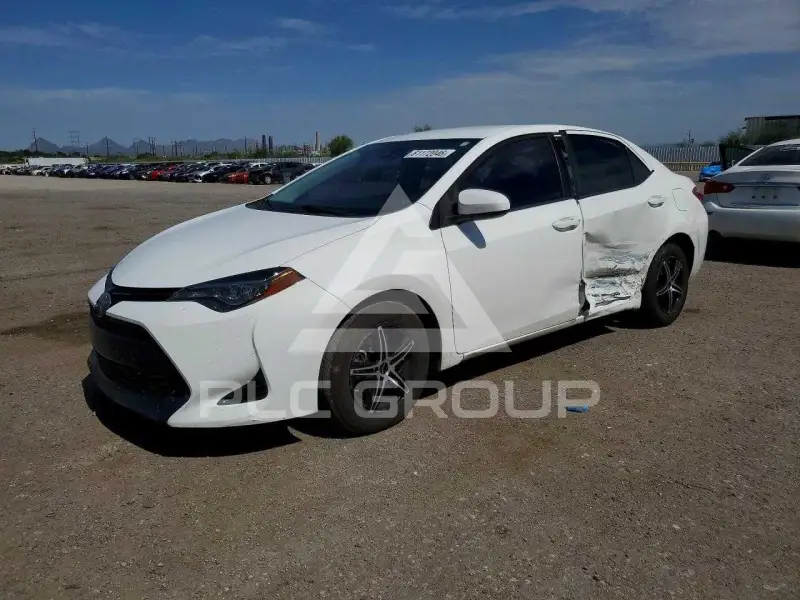 2018 Toyota COROLLA фото