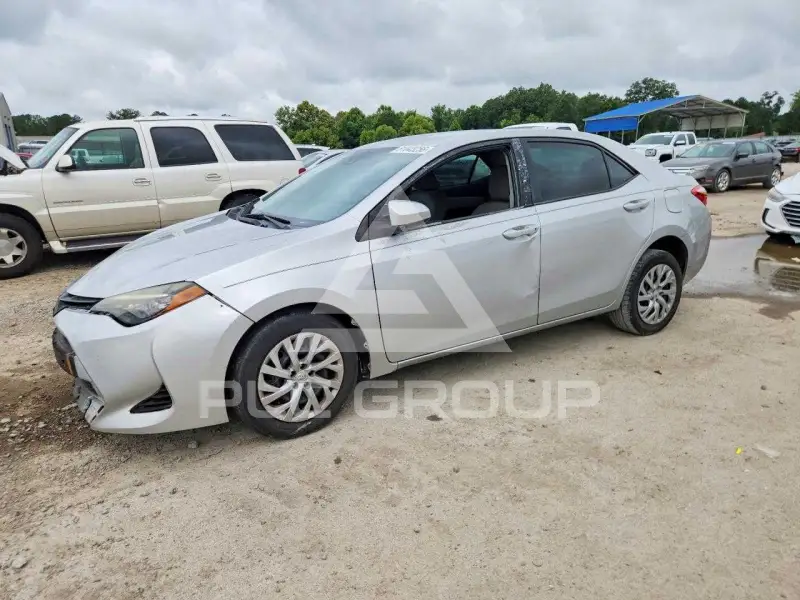 2018 Toyota COROLLA photo
