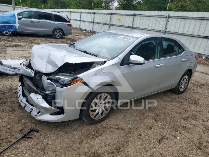 2018 Toyota COROLLA фото