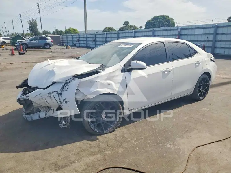 2018 Toyota COROLLA фото