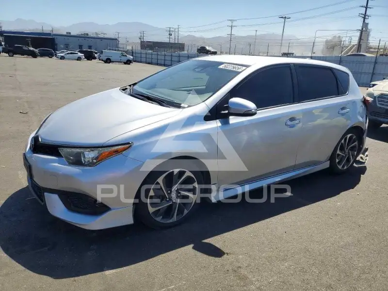 2018 Toyota COROLLA фото