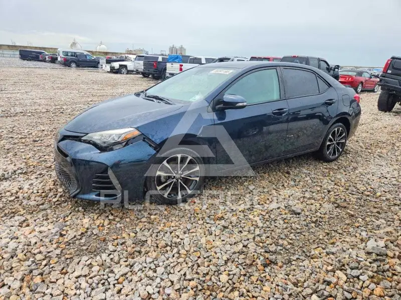 2018 Toyota COROLLA фото