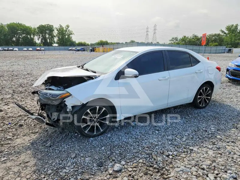 2018 Toyota COROLLA фото