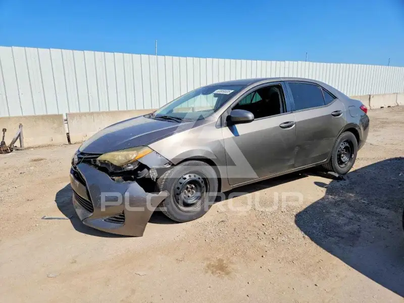2018 Toyota COROLLA фото