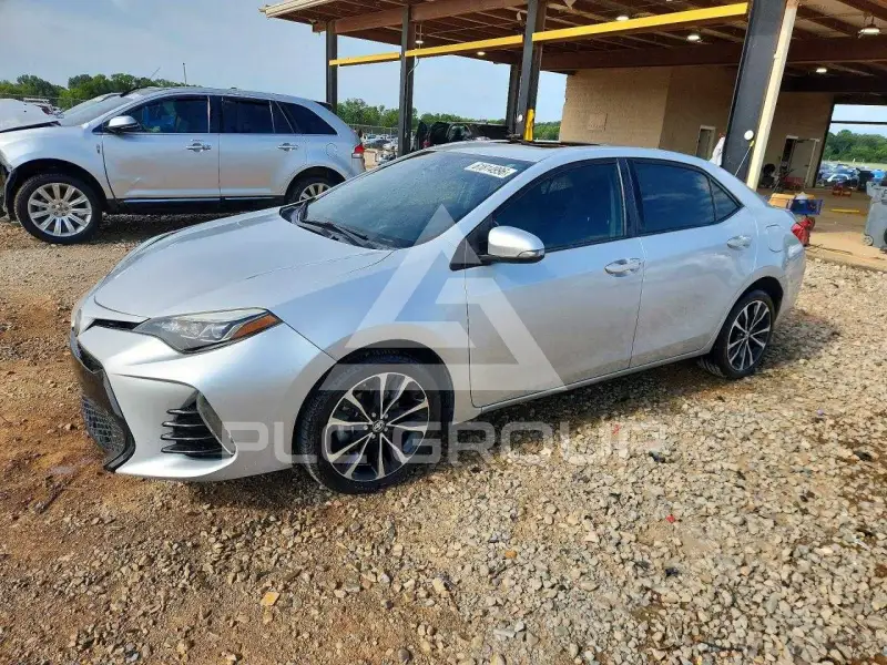 2018 Toyota COROLLA фото