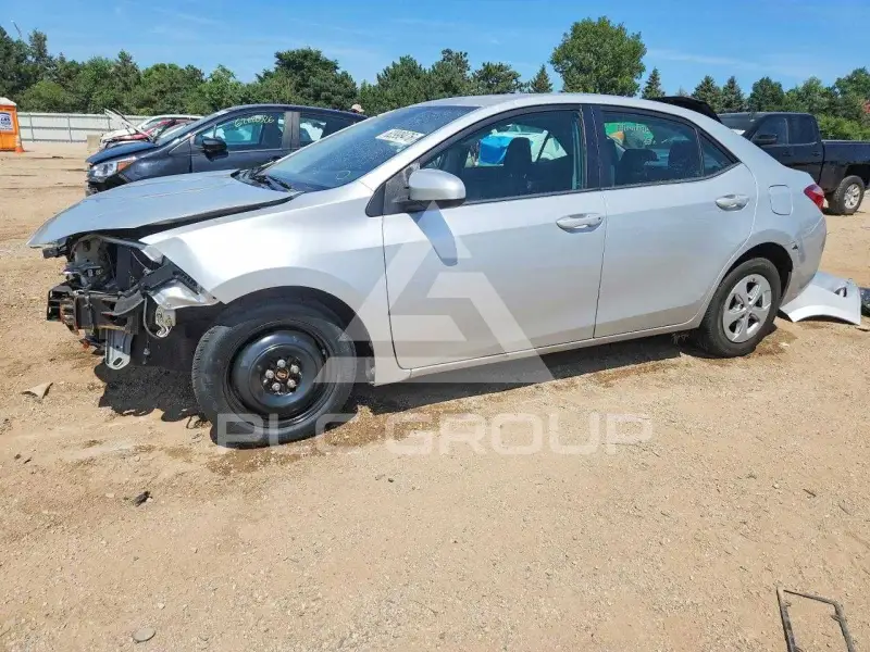 2018 Toyota COROLLA фото
