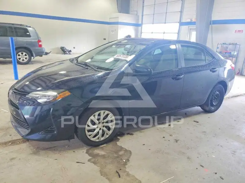 2018 Toyota COROLLA фото