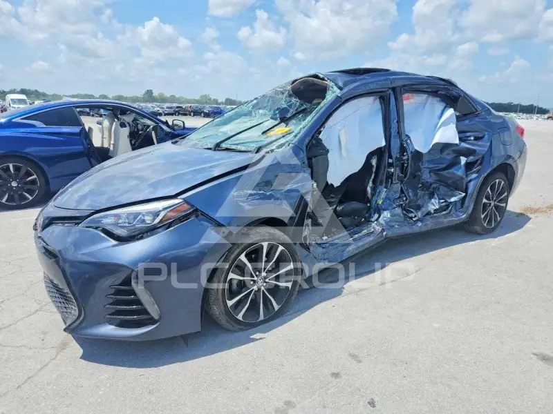 2018 Toyota COROLLA фото