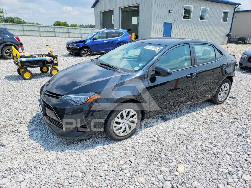 2018 Toyota COROLLA фото