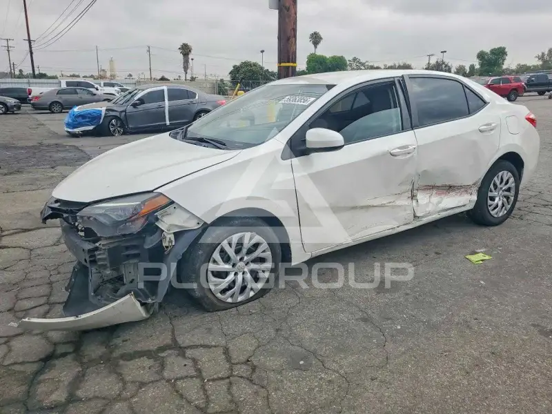 2018 Toyota COROLLA фото
