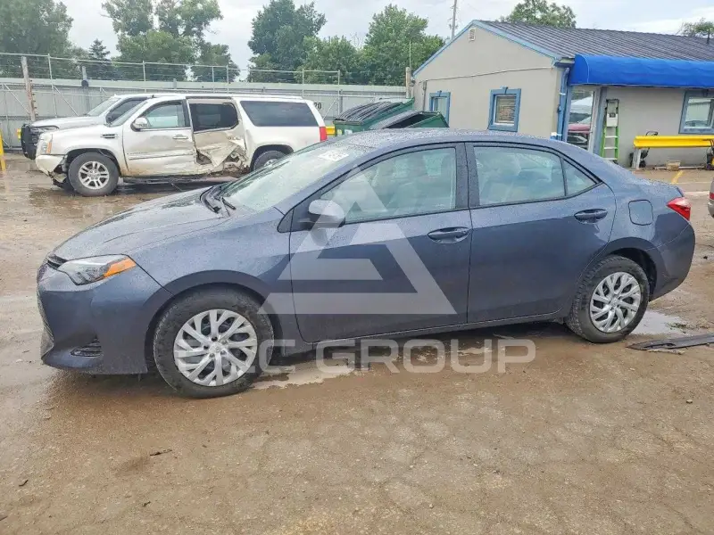 2018 Toyota COROLLA photo