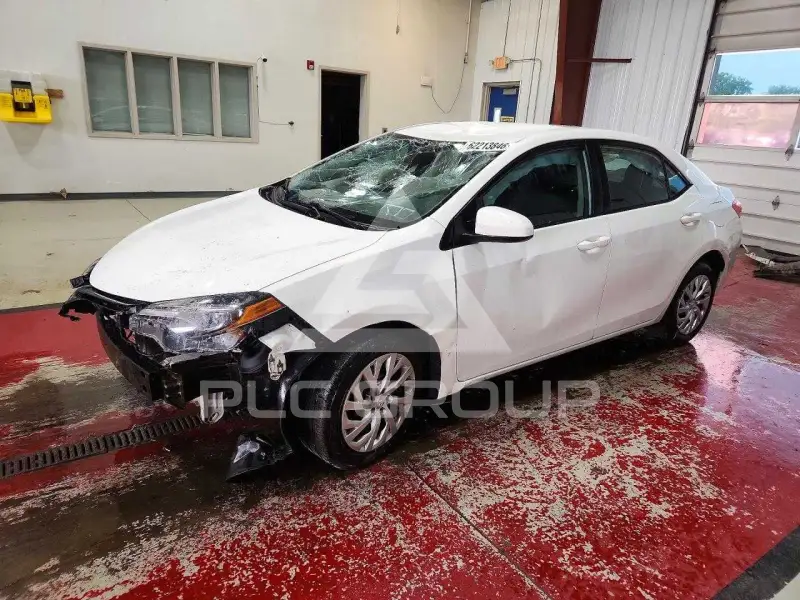 2018 Toyota COROLLA фото