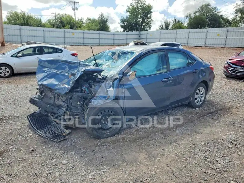 2018 Toyota COROLLA фото