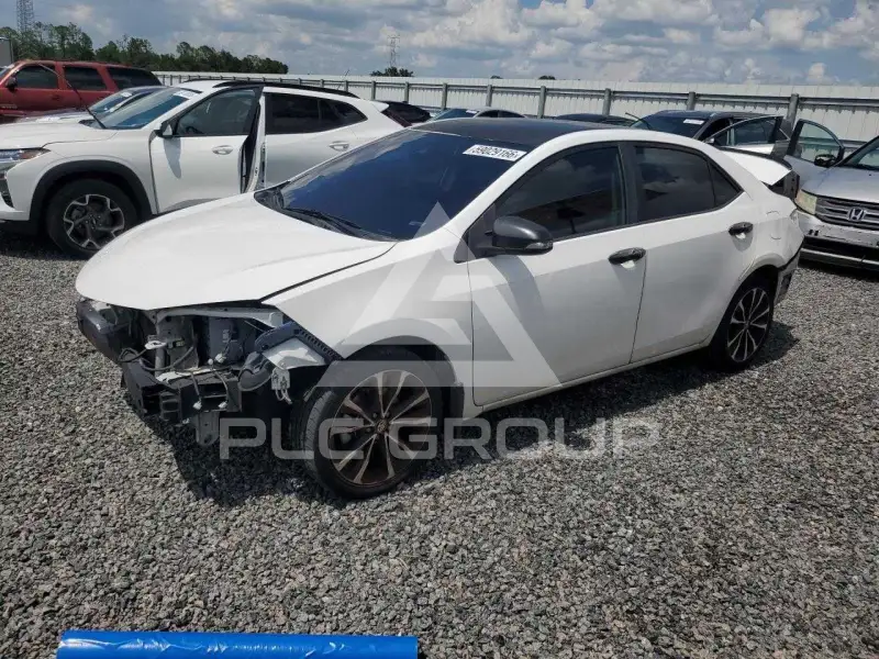 2018 Toyota COROLLA фото