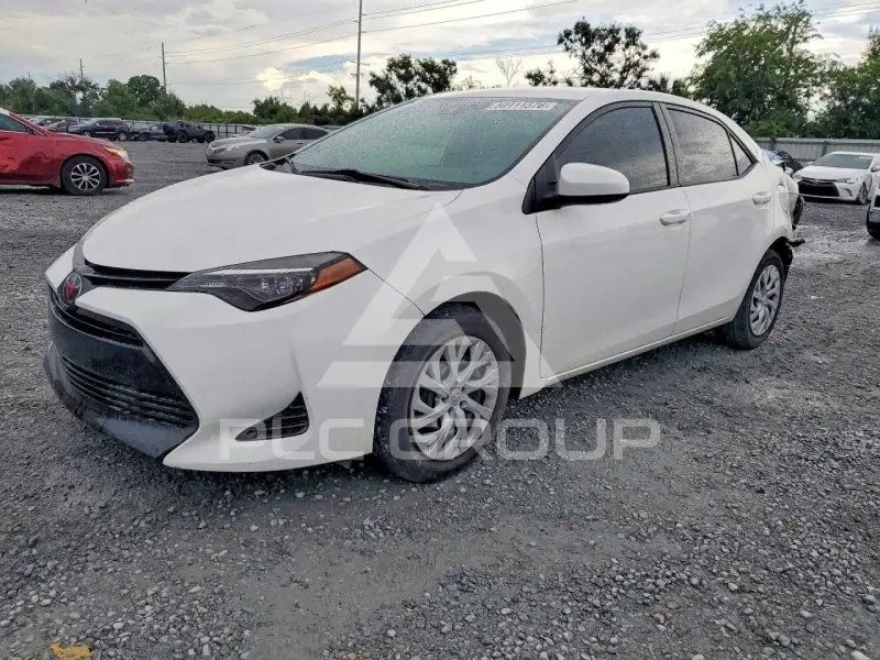 2018 Toyota COROLLA фото