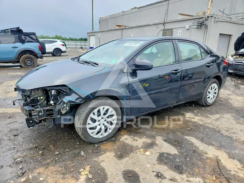 2018 Toyota COROLLA фото
