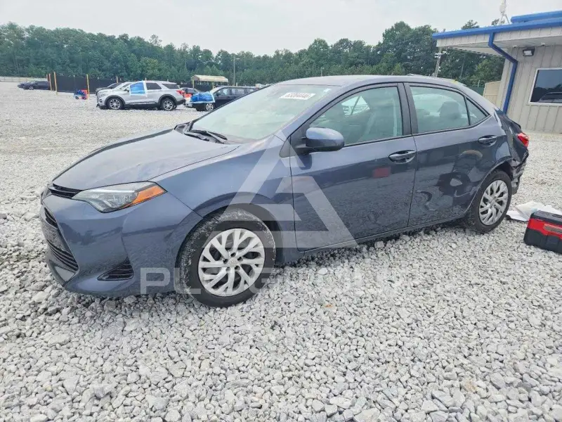 2018 Toyota COROLLA фото