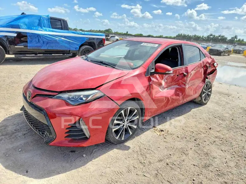 2018 Toyota COROLLA фото