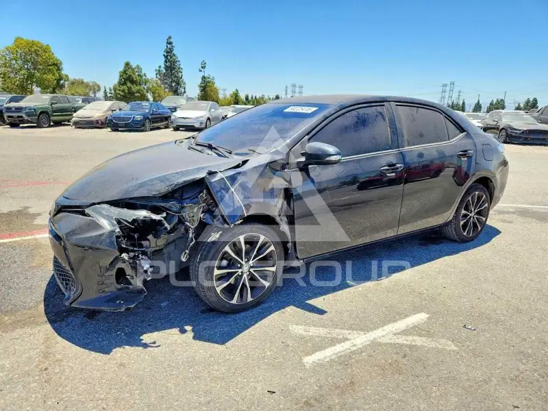 2018 Toyota COROLLA фото
