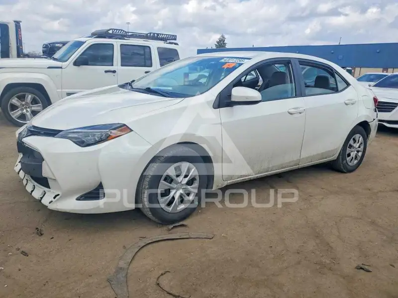 2018 Toyota COROLLA фото