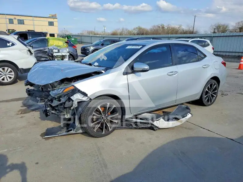 2018 Toyota COROLLA фото