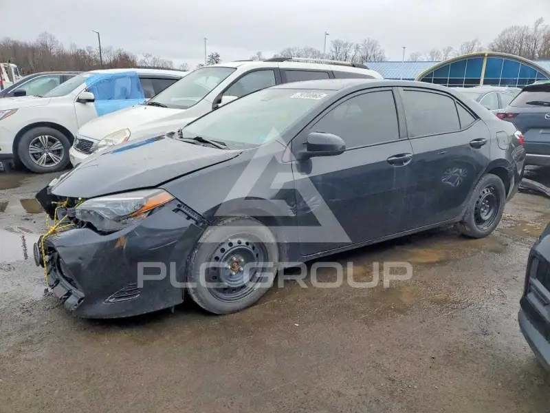 2018 Toyota COROLLA фото