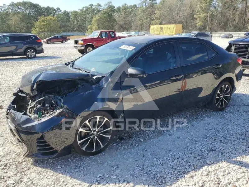 2018 Toyota COROLLA фото