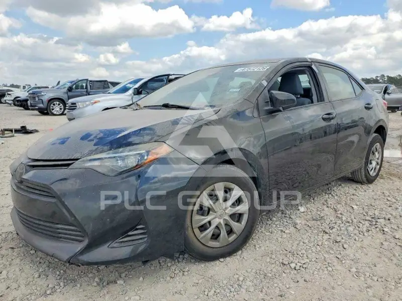 2018 Toyota COROLLA фото