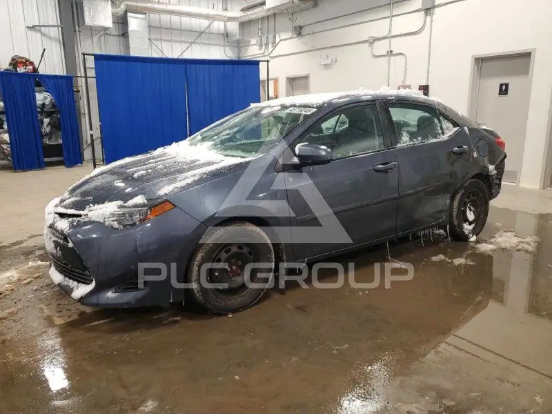 2018 Toyota COROLLA фото