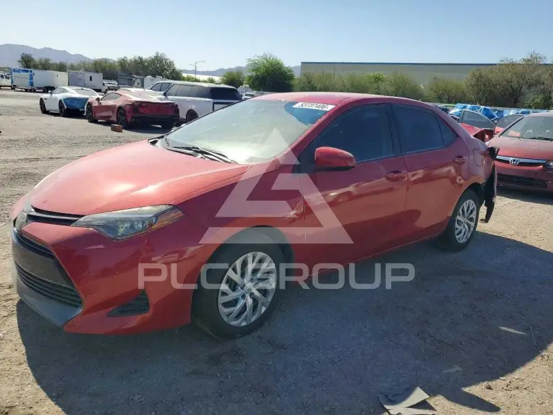 2018 Toyota COROLLA фото
