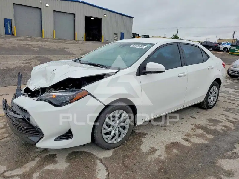 2018 Toyota COROLLA фото