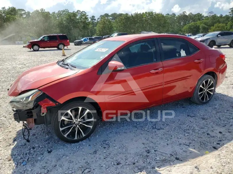 2018 Toyota COROLLA фото
