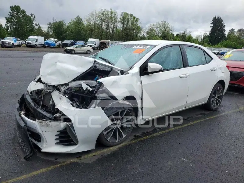 2018 Toyota COROLLA фото