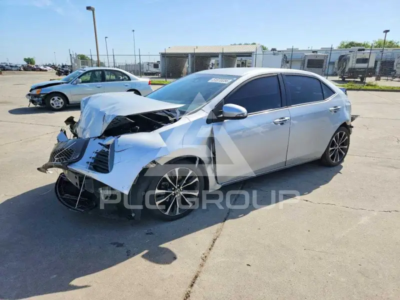 2018 Toyota COROLLA фото
