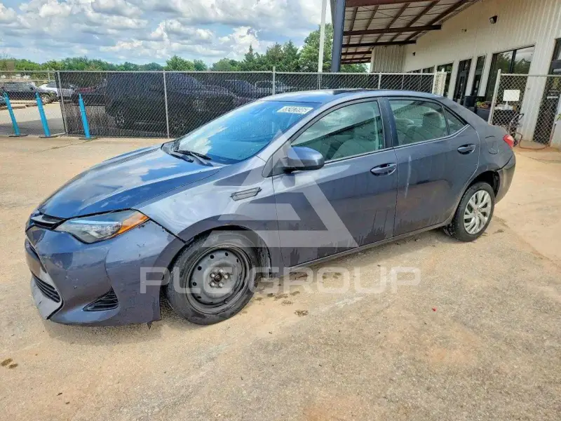 2018 Toyota COROLLA фото