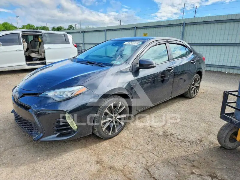 2018 Toyota COROLLA фото